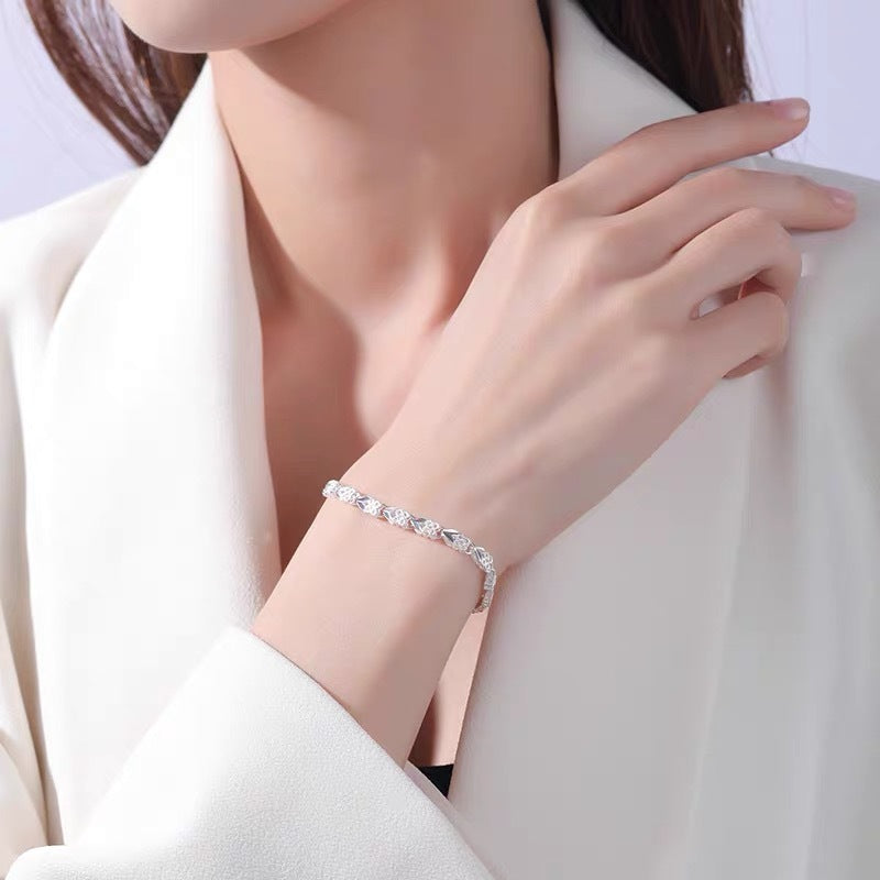 Fashionable Bracelet